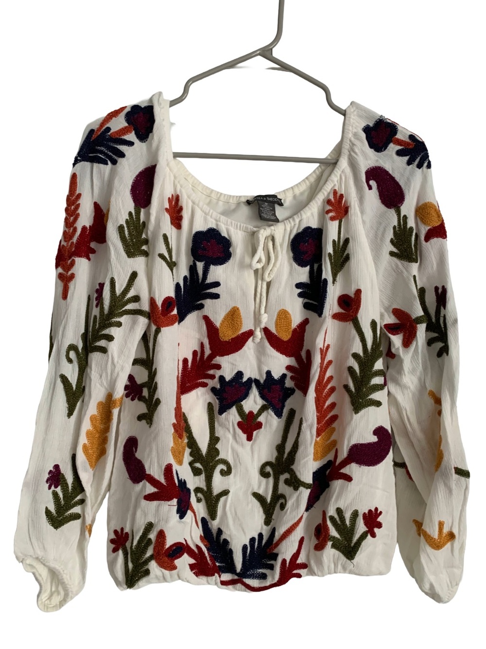 CHELSEA & THEODORE Cream Gauze Embroidered Floral Print 3/4 Sleeve Rayon Sweater